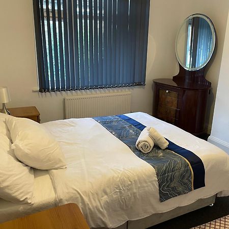 5 Bed 5Mins From Wembley Stadium London Luaran gambar