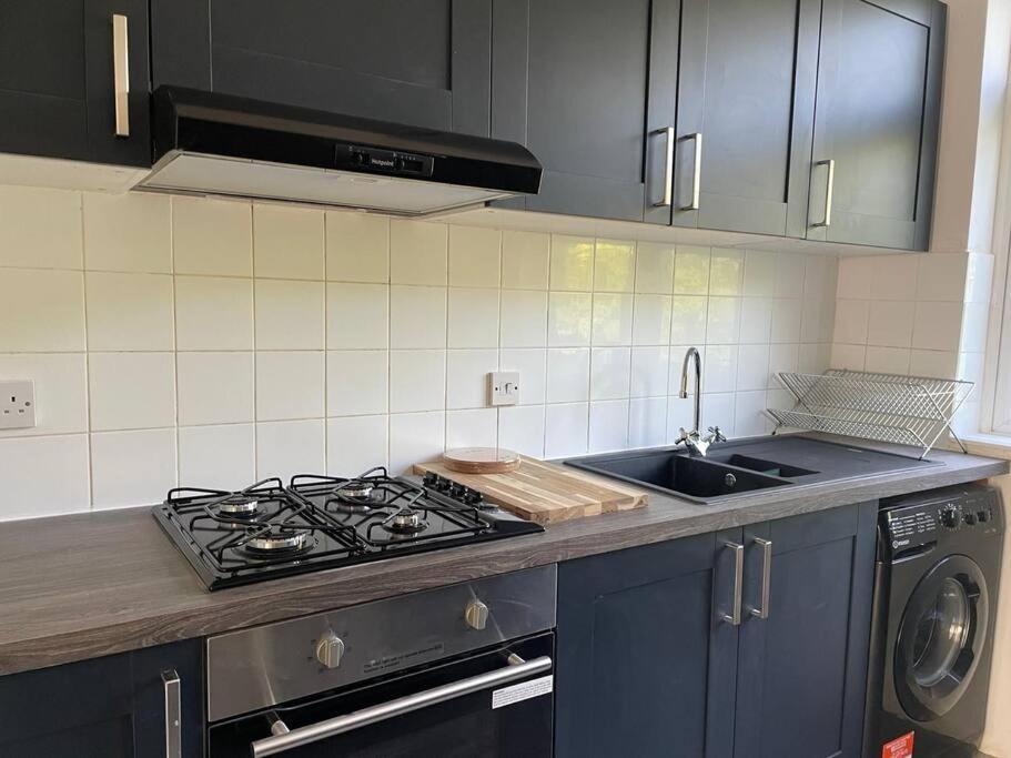 5 Bed 5Mins From Wembley Stadium London Luaran gambar